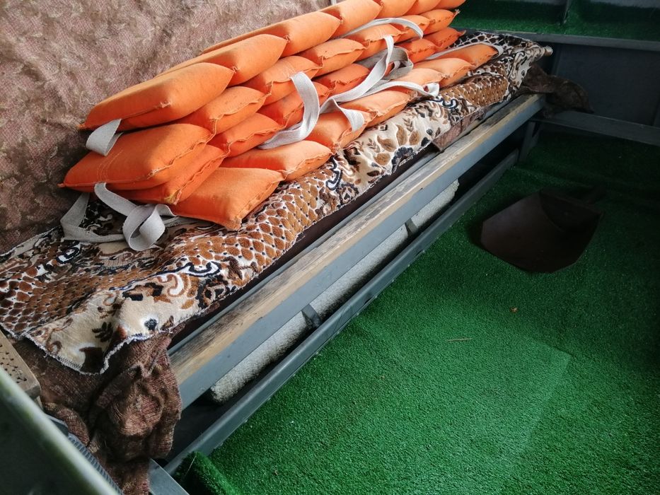 Продам моторну ложку Прогрес 2 з двигуном.