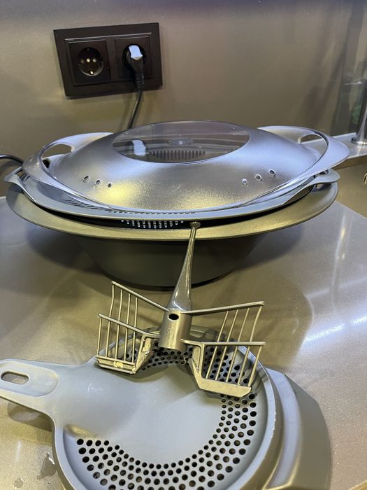 Bimby TM6 com pouco uso