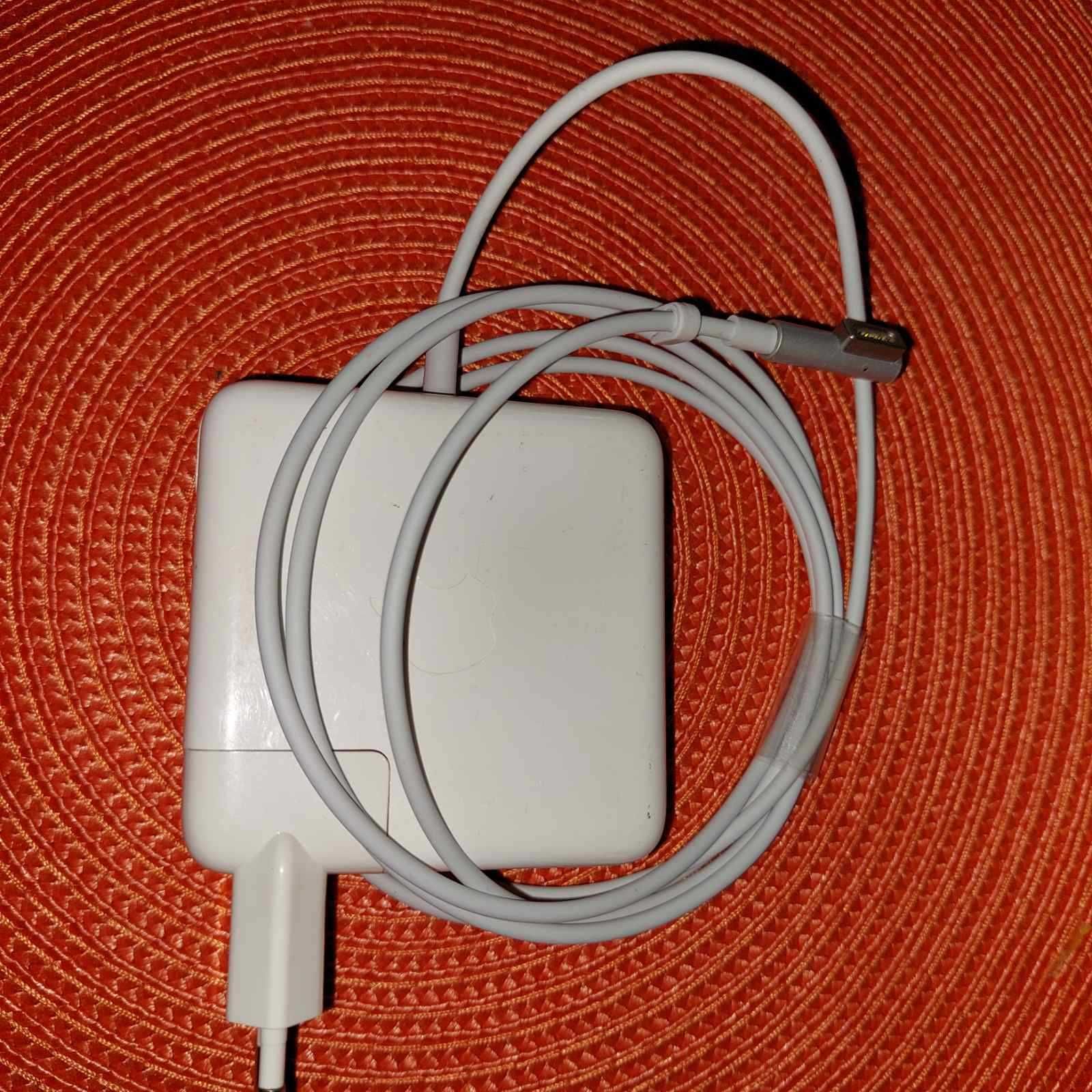 Блоки питания Macbook Magsafe 45W/60W/85W.