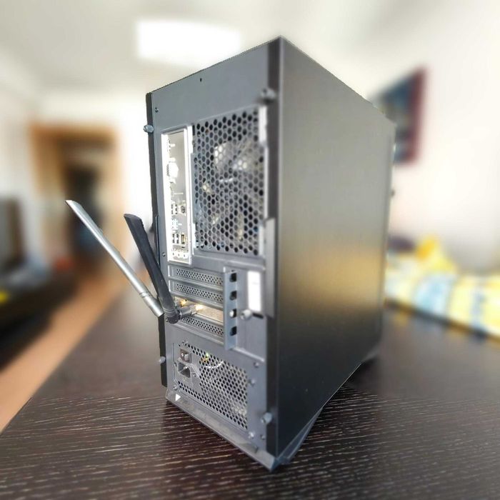 Desktop - power BY MSI