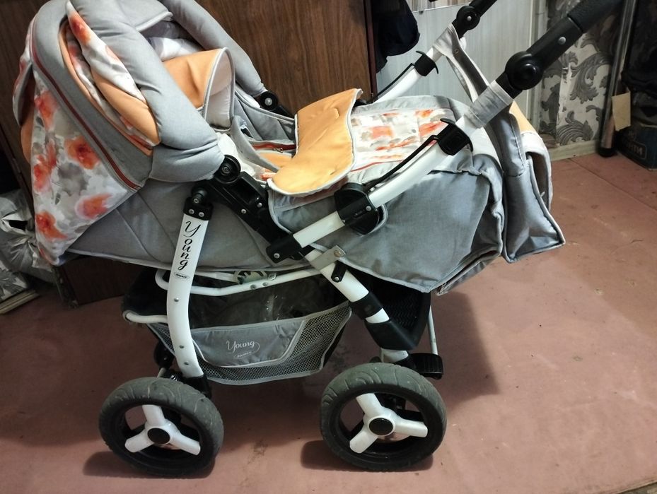 Коляска  , три в одном