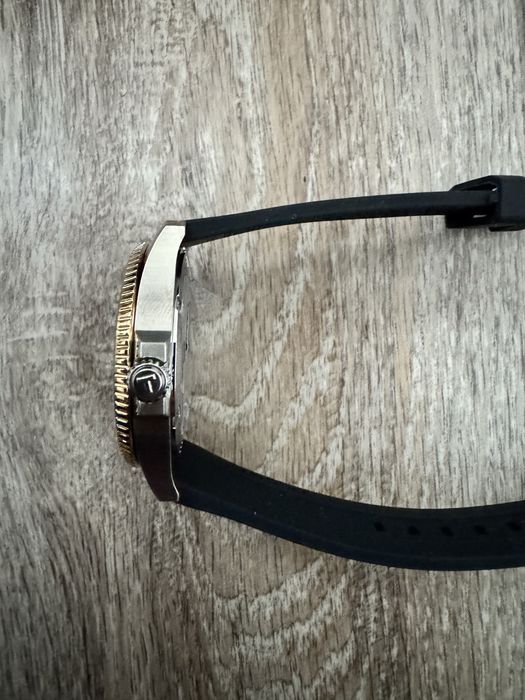 Zegarek męski Tissot Seastar 1000 Quartz 40 mm T120.410.27.051.00