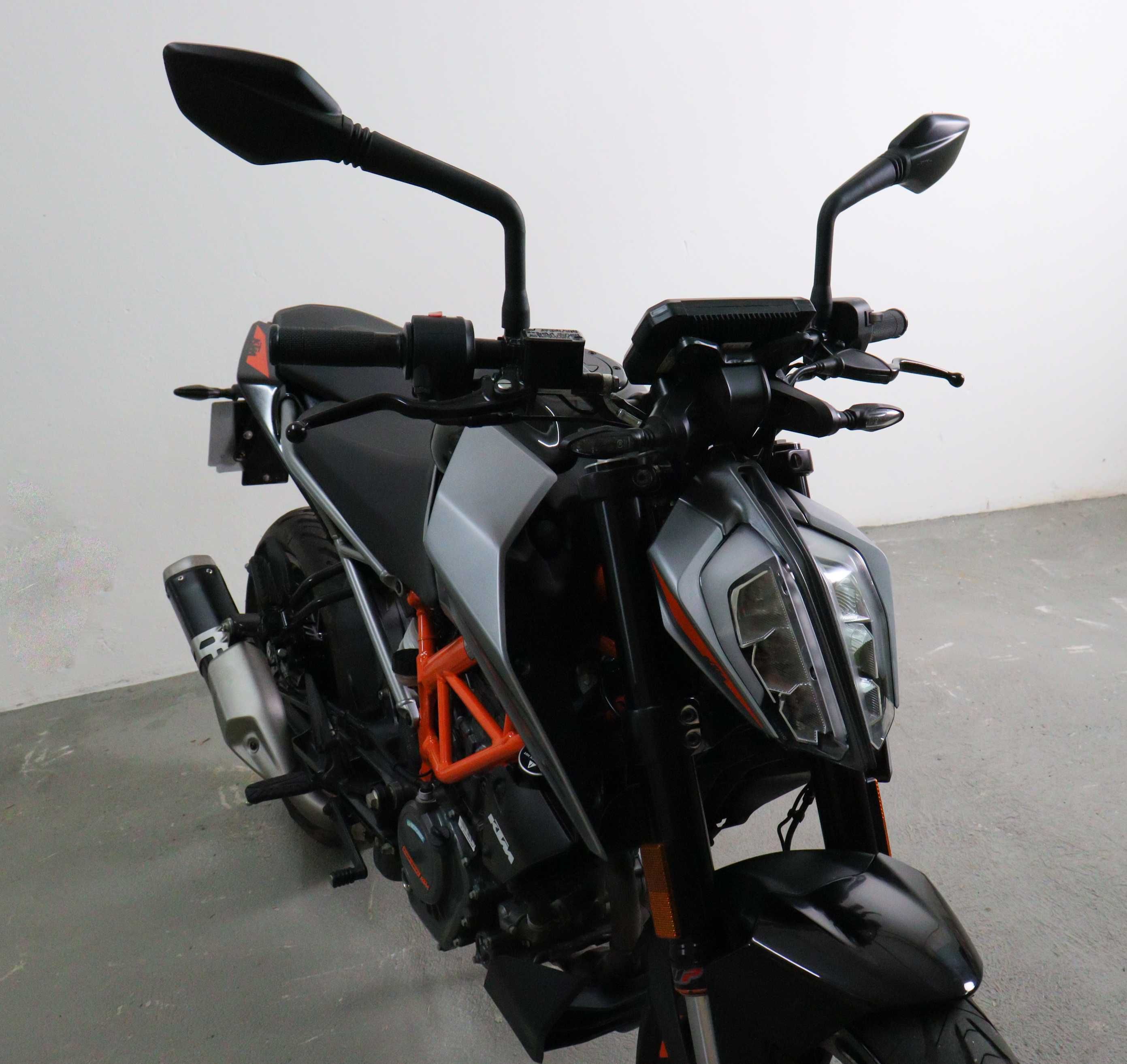 KTM Duke 125 - Mota Naked c/Nova