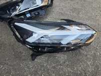 Reflektor prawy przód sandero III led 260107979R