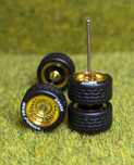 Hot Wheels gumowe koła logo Goodyear chrom złoto model G9