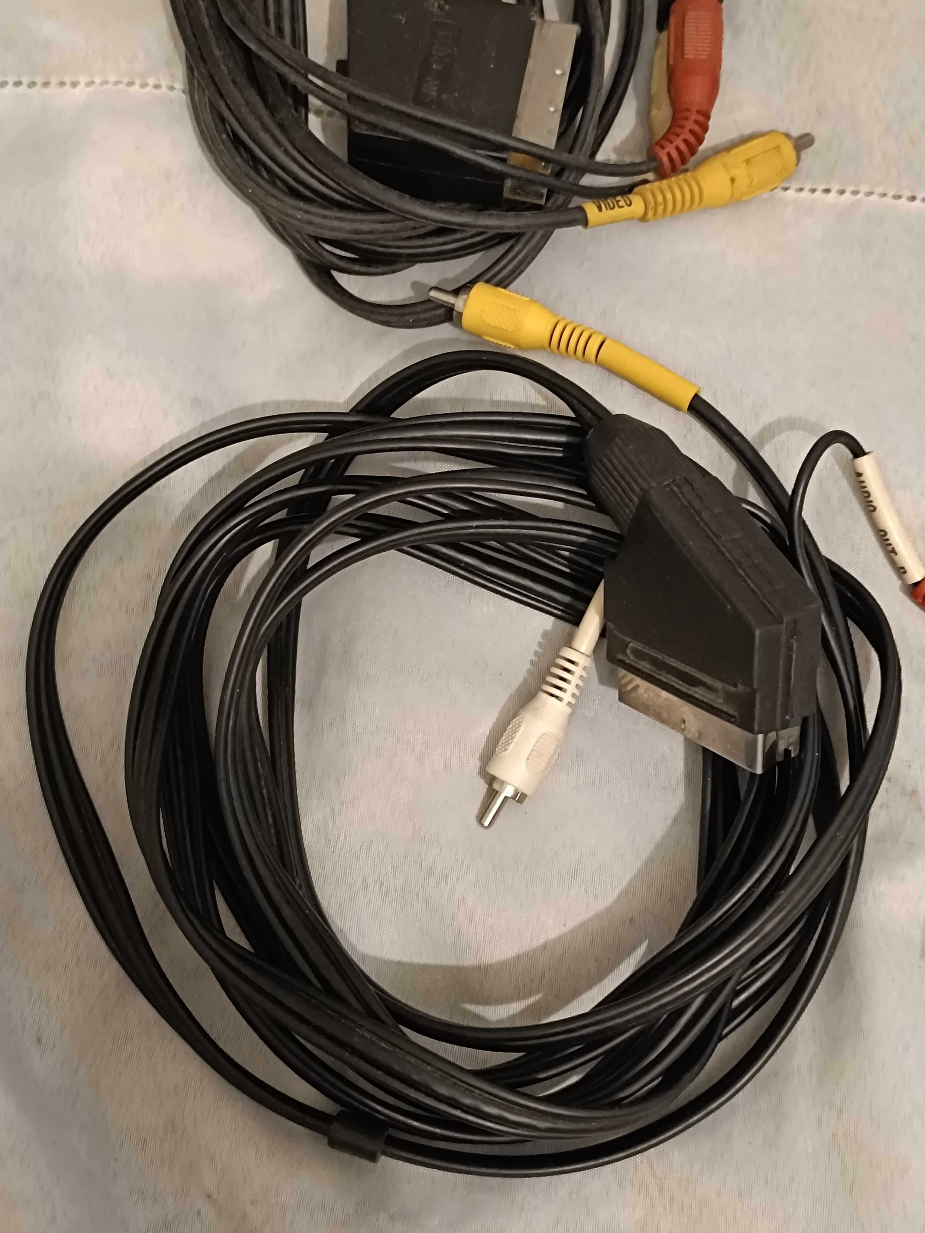 9 cabos RCA e SCART
