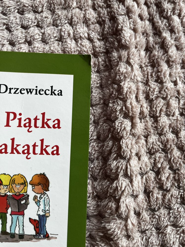 Książka piątka z zakątka