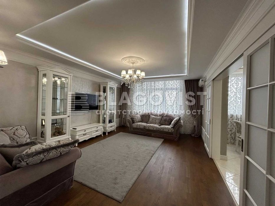 Продам чудову 3-кімнатну квартиру в ЖК Паркова вежа!