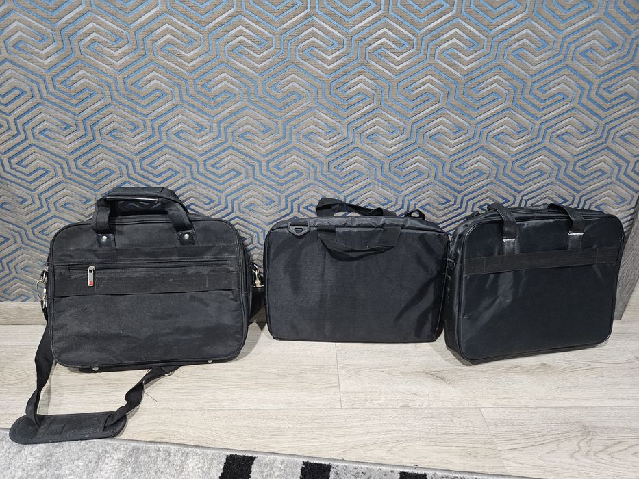 Продам сумки для ноутбука 15.6