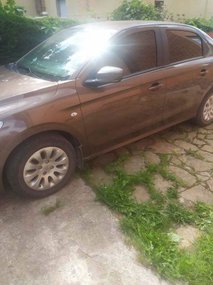 PEUGEOT 301 дизель 1,6 двигун