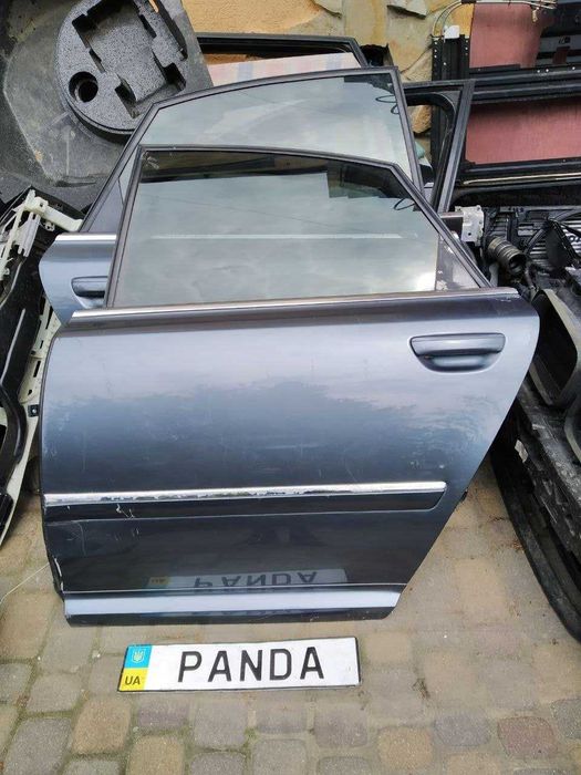 наявність Audi A6 C7 дверка задня права седан avant A8 D3 A8L D4 long