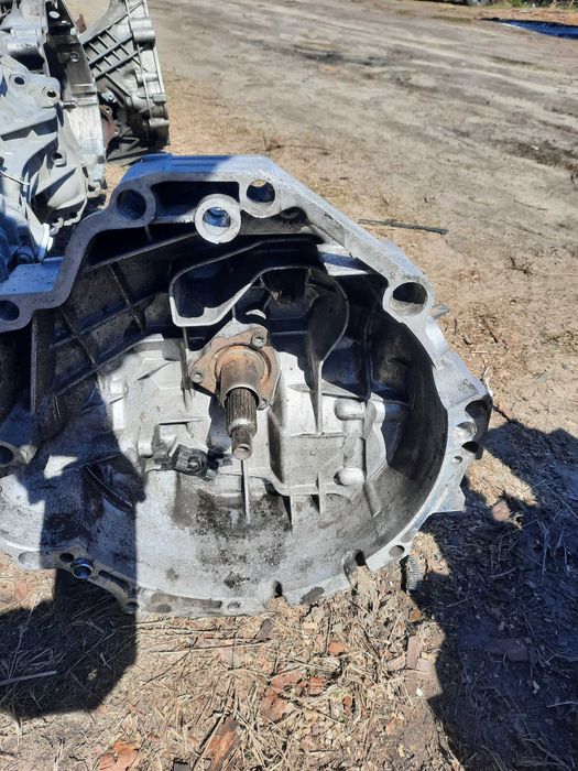 Коробка передач (КПП)AUDI  VW Passat B5+ 2.0 EPT  1.9TDI DUK FHN EEN v