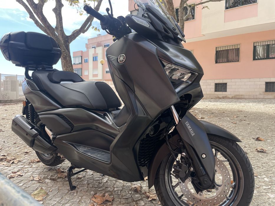 Vendo Yamaha XMAX-300