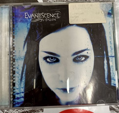 CD Fallen (álbum de Evanescence)