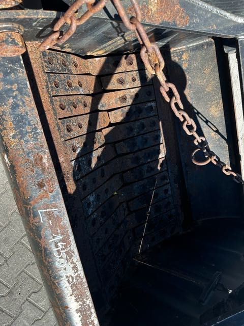 chwytak skorupowy do koparki linowej lub suwnicy waga 2000 kg