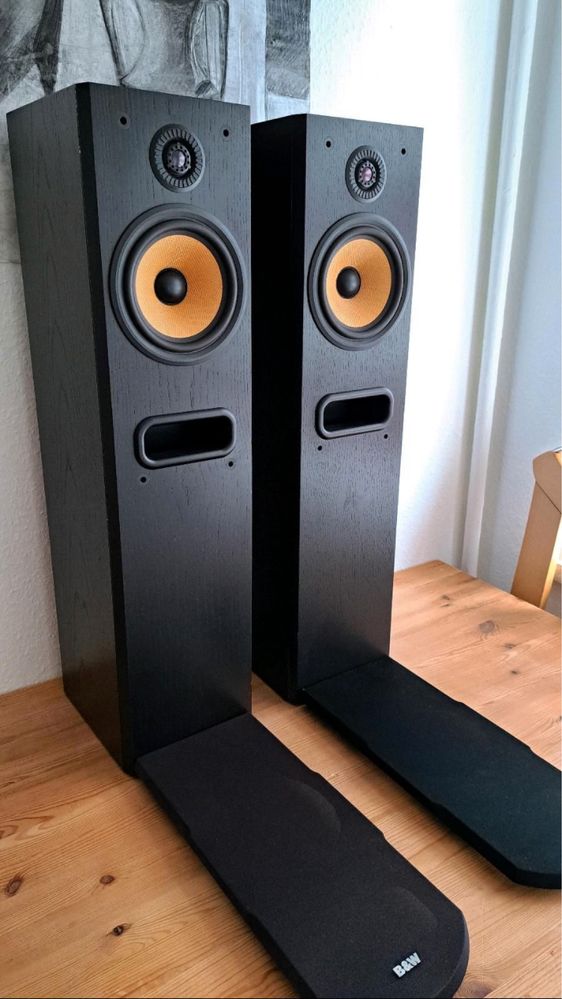 B&W Bowers & Wilkins Preference 4 (P4) - kevlar - stan perfekcyjny