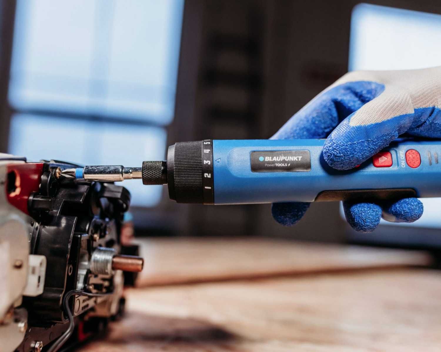 KOMPAKTOWY Wkrętak Akumulatorowy Blaupunkt 4V 5Nm 320obr/min Wysyłka24