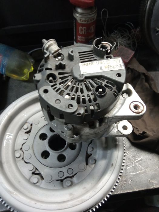 Генератор Nissan