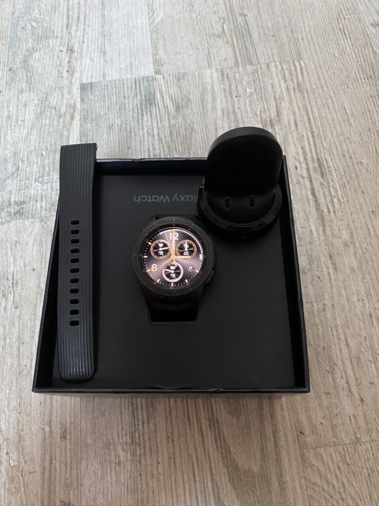 Galaxy Watch 42 mm bluetooth