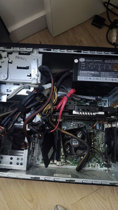 Vendo computador a funcionat