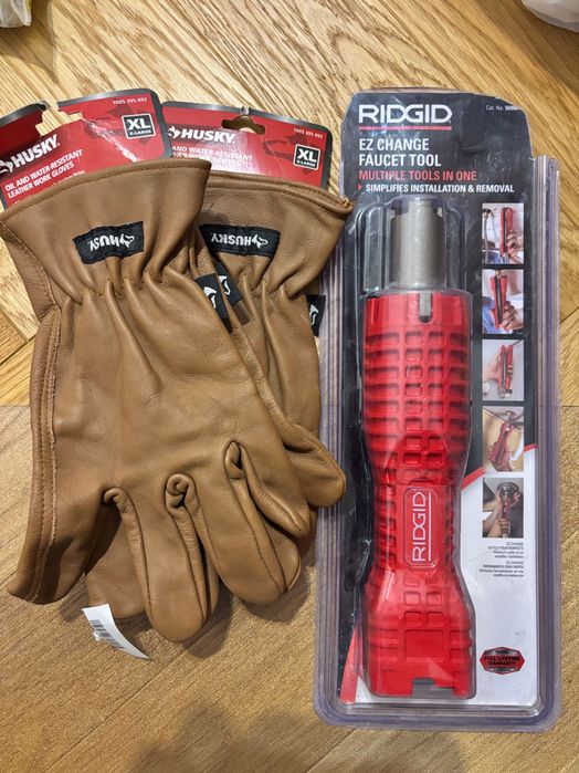 2 pary rękawic skórzanych HYSKY XL wraz z  Kluczem uniwersalnym Ridgid