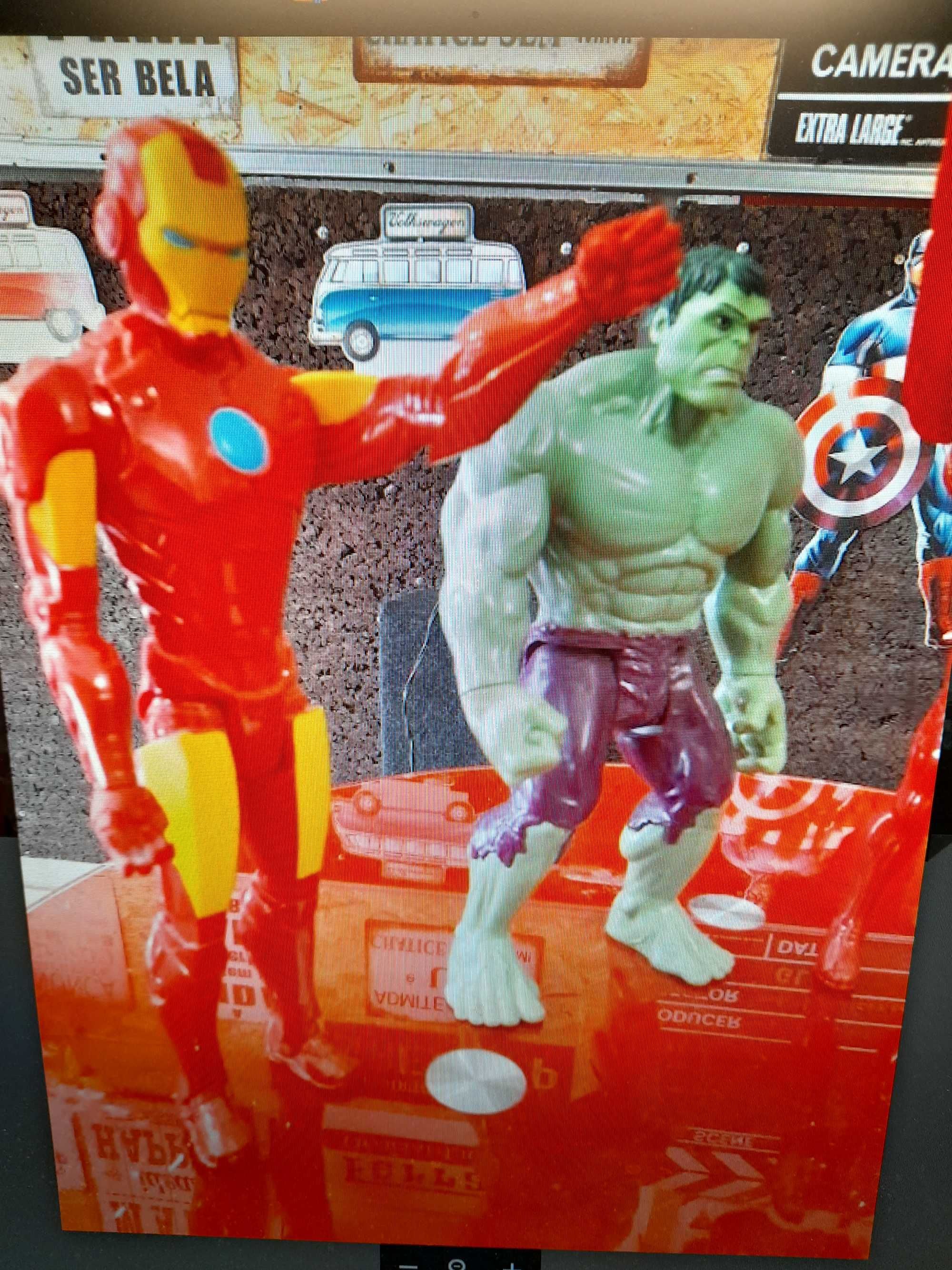 Figuras super -heróis Marvel e Comics 30cm