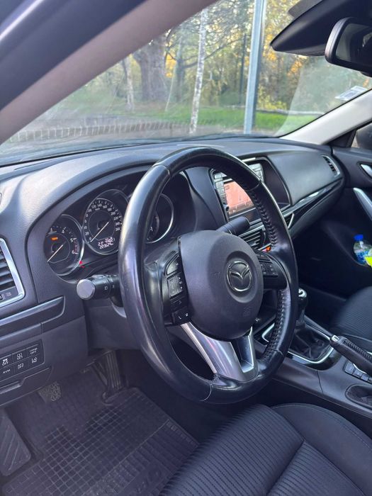 Mazda 6 2.2 SKY-D Excellence Navi