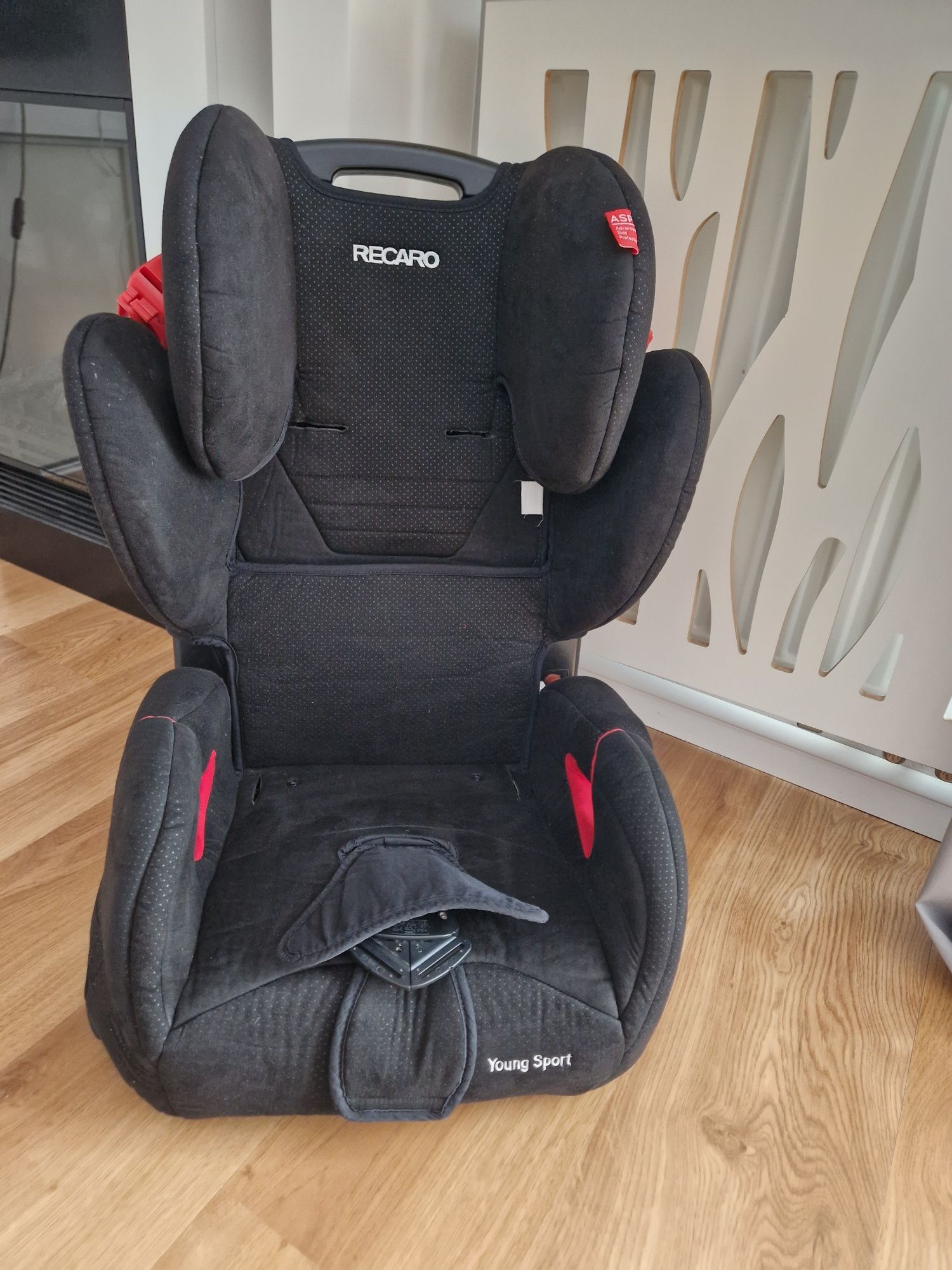 Fotelik samochodowy Recaro Young Sport