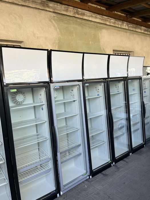 Lodówka oszklona na napoje ciasta lub nabiał | 60 cm witryna