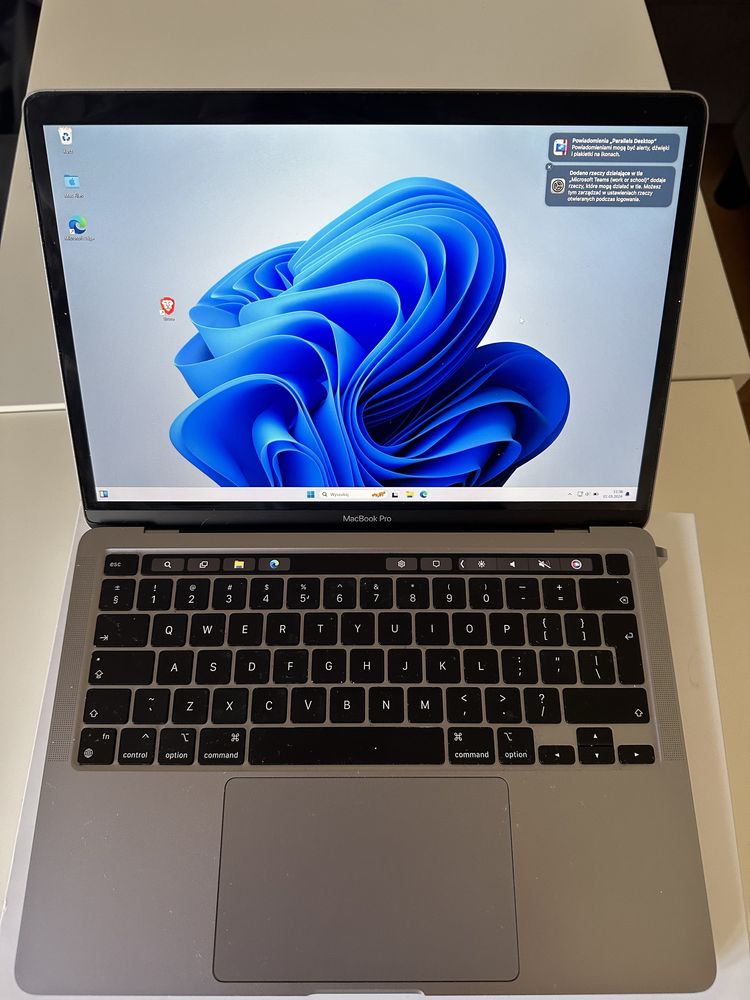 Macbook Pro M1 8/256