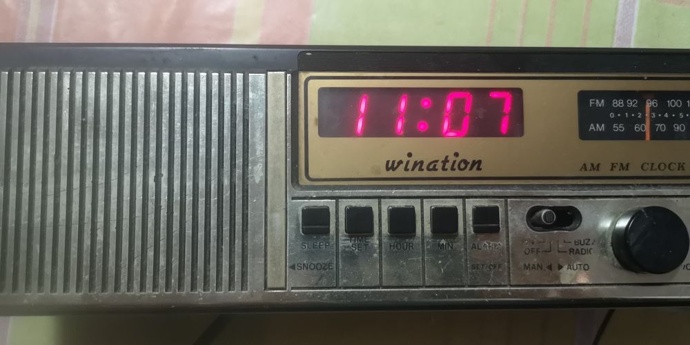 Radio despertador vintage