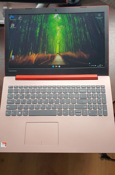 laptop Lenovo Ideapad 330 15 cali dysk SSD dobry stan + gra
