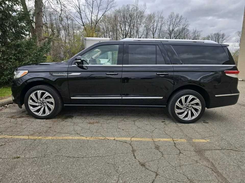 2022 Lincoln Navigator