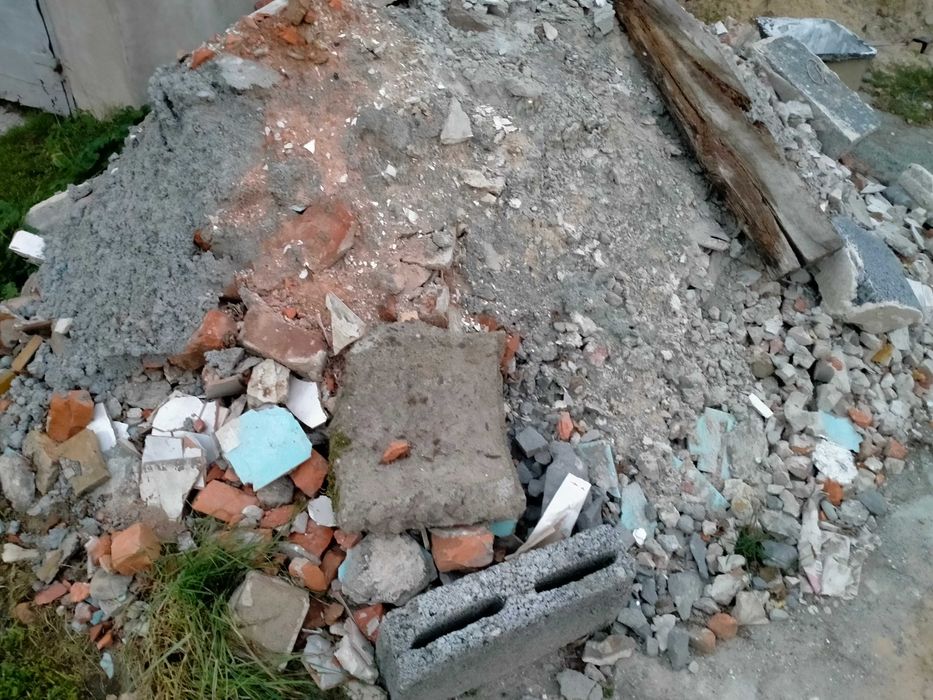 Oddam gruz poremontowy