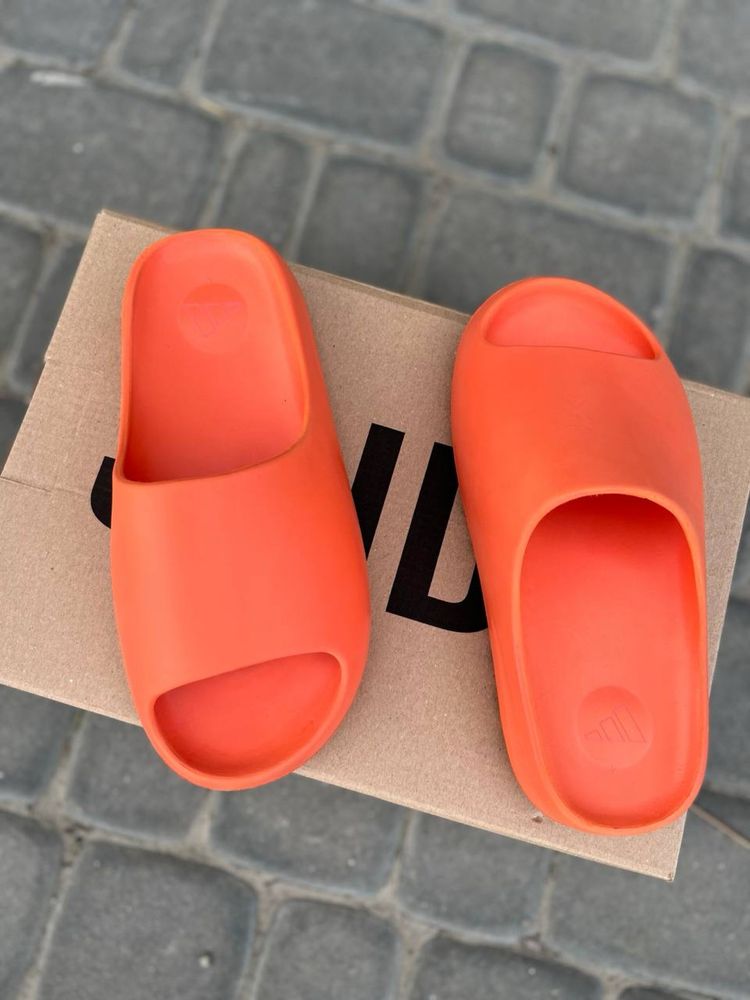 Тапки Adidas Yeezy Slide Orange (36,37,38)