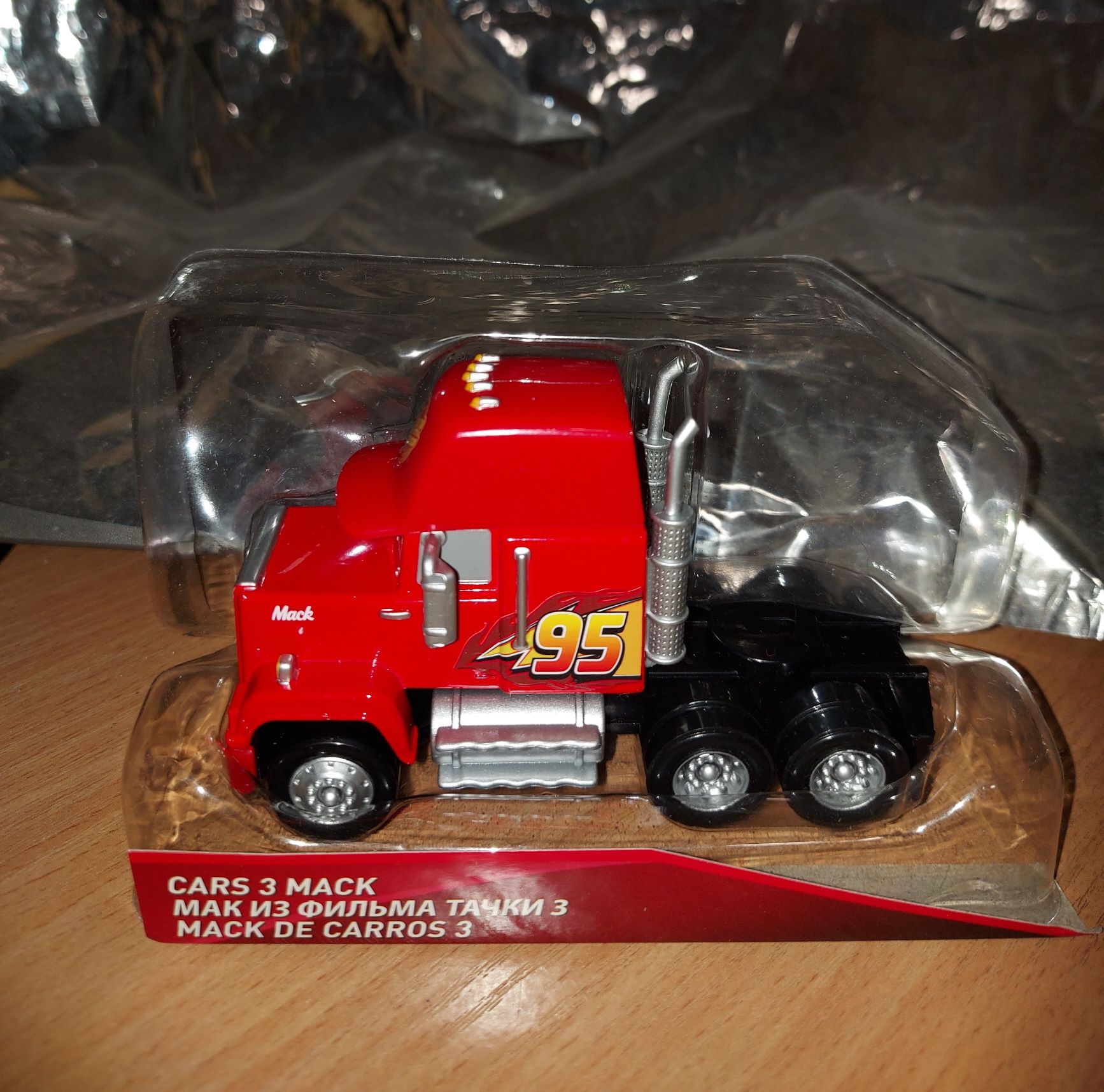 Іграшка Disney Pixar Cars 3 Deluxe Mack Vehicle