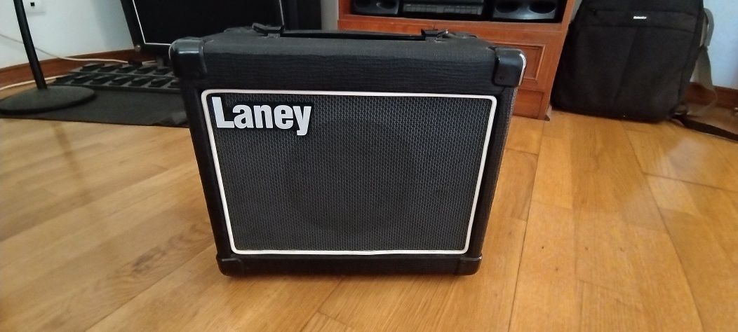Amplificador Laney LG12