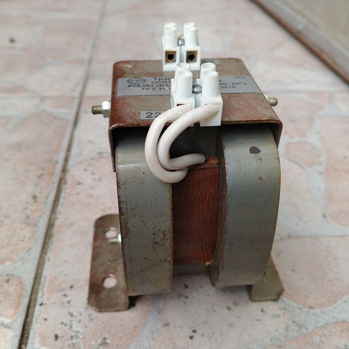 Продам трансформатор