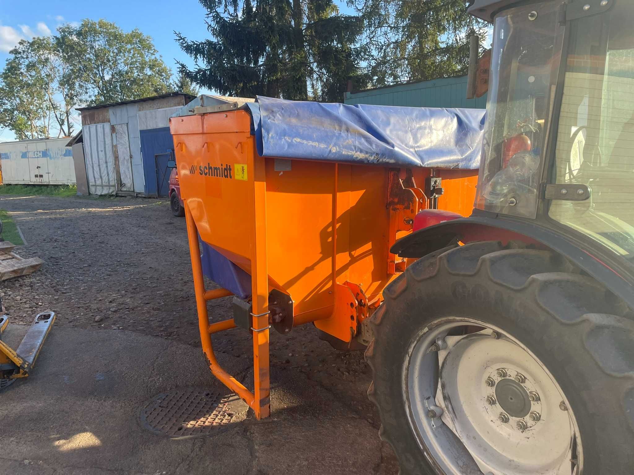Schmidt Traxos S 15 piaskarka, posypywarka, solarka Epoke