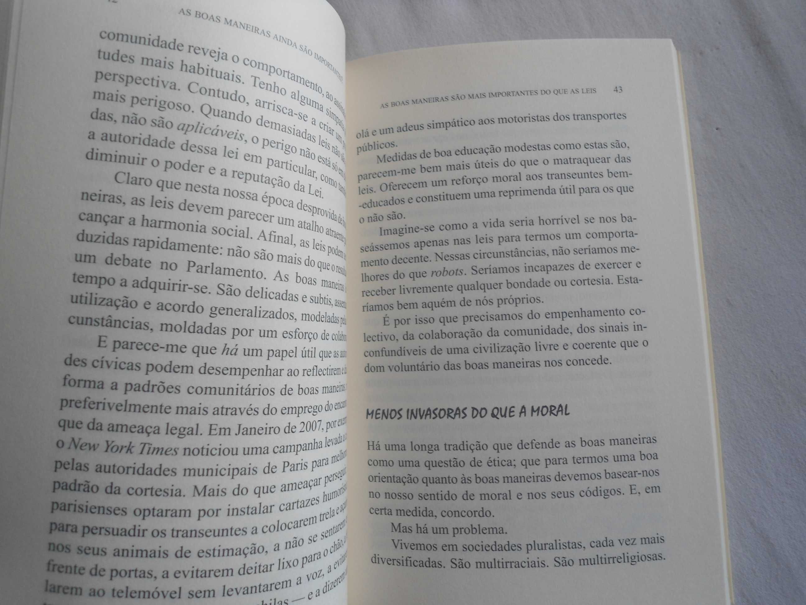 As Boas Maneiras ainda são importantes por Lucinda Holdforth