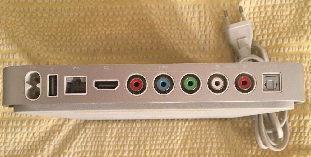 Apple TV 1 geração - 160Gb Modelo A1218 e comando