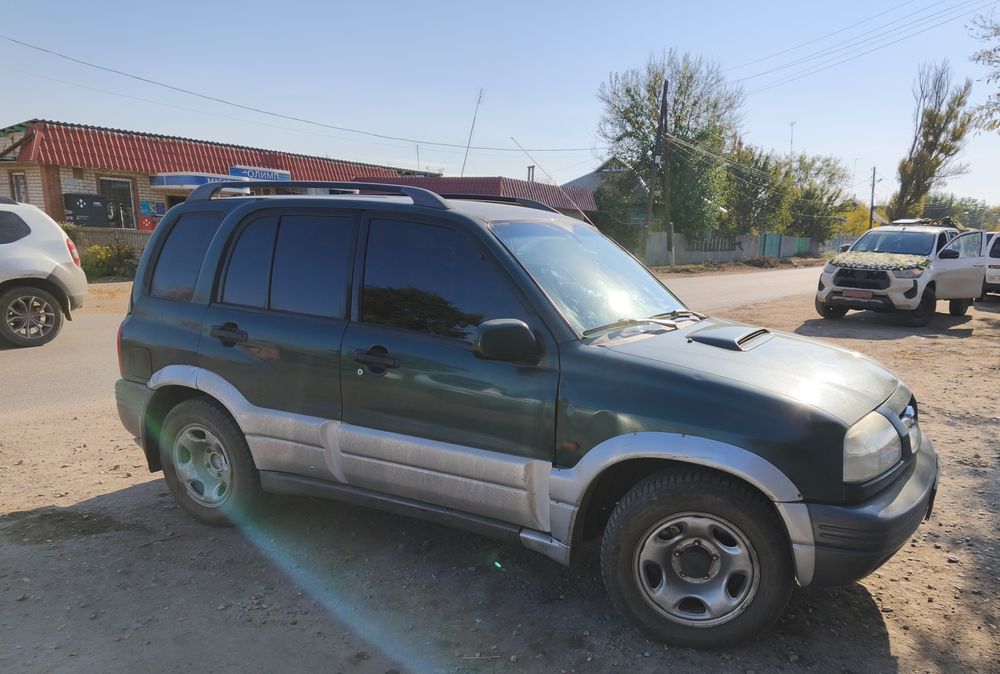 Продам SUZUKI GRAND vitara 2.0 TD