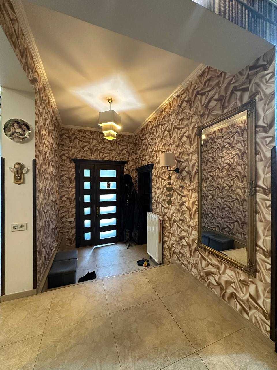 Продається будинок біля Львова, с. Годовиця (10 км від міста)
