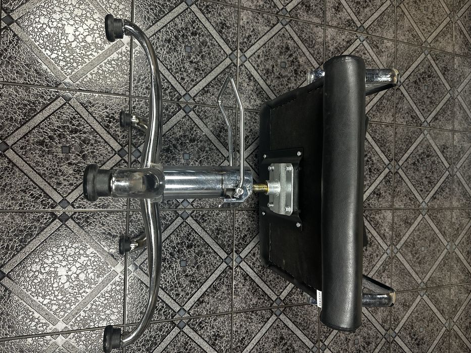 Fotel fryzjerski PANDA CARO II