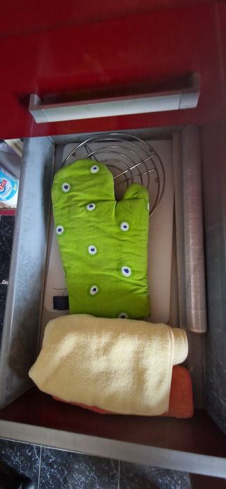 Cozinha leroy vermelha