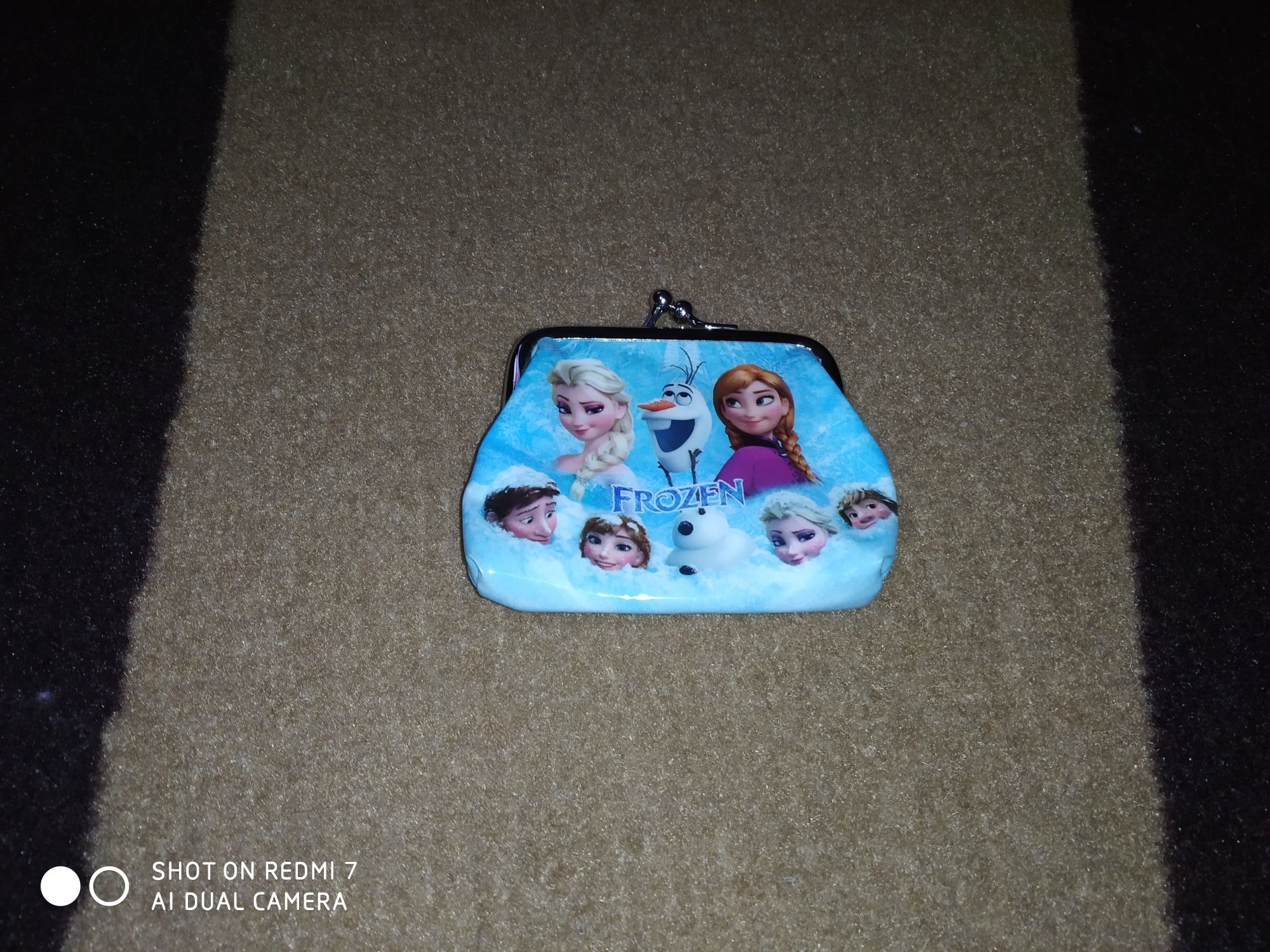 Malas e Carteiras Frozen Novas (nunca usadas)