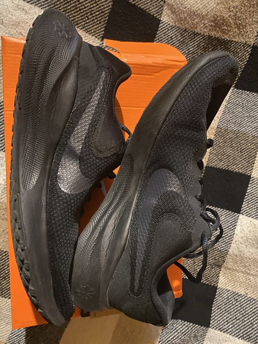 Чоловічі кросівки для бігу Nike Revolution 7 оригінал