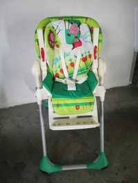 Cadeira chicco com tabuleiro