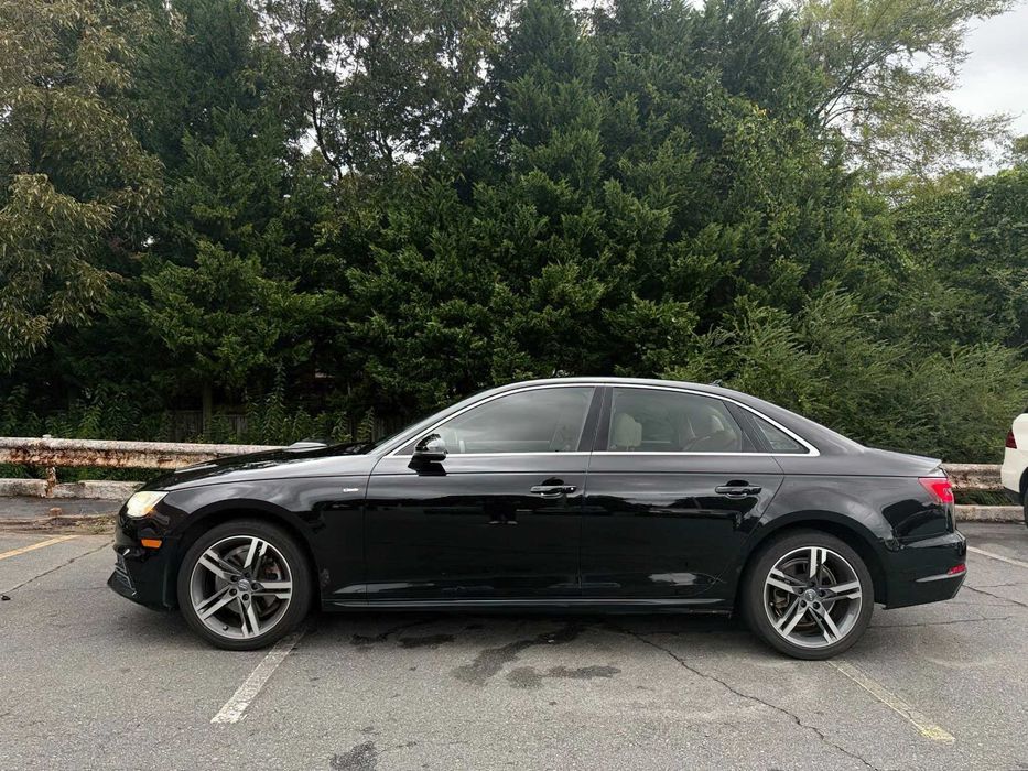 Audi A4 Premium Plus      2018
