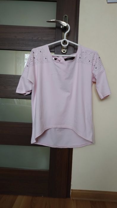 Różowa bluzka ..